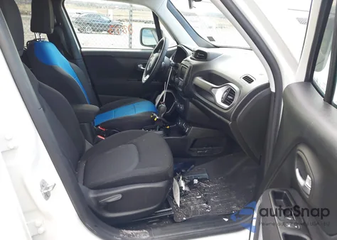 2020 Jeep Renegade Sport 4X4 из США, поврежденный, VIN ZACNJBAB9LPL40256